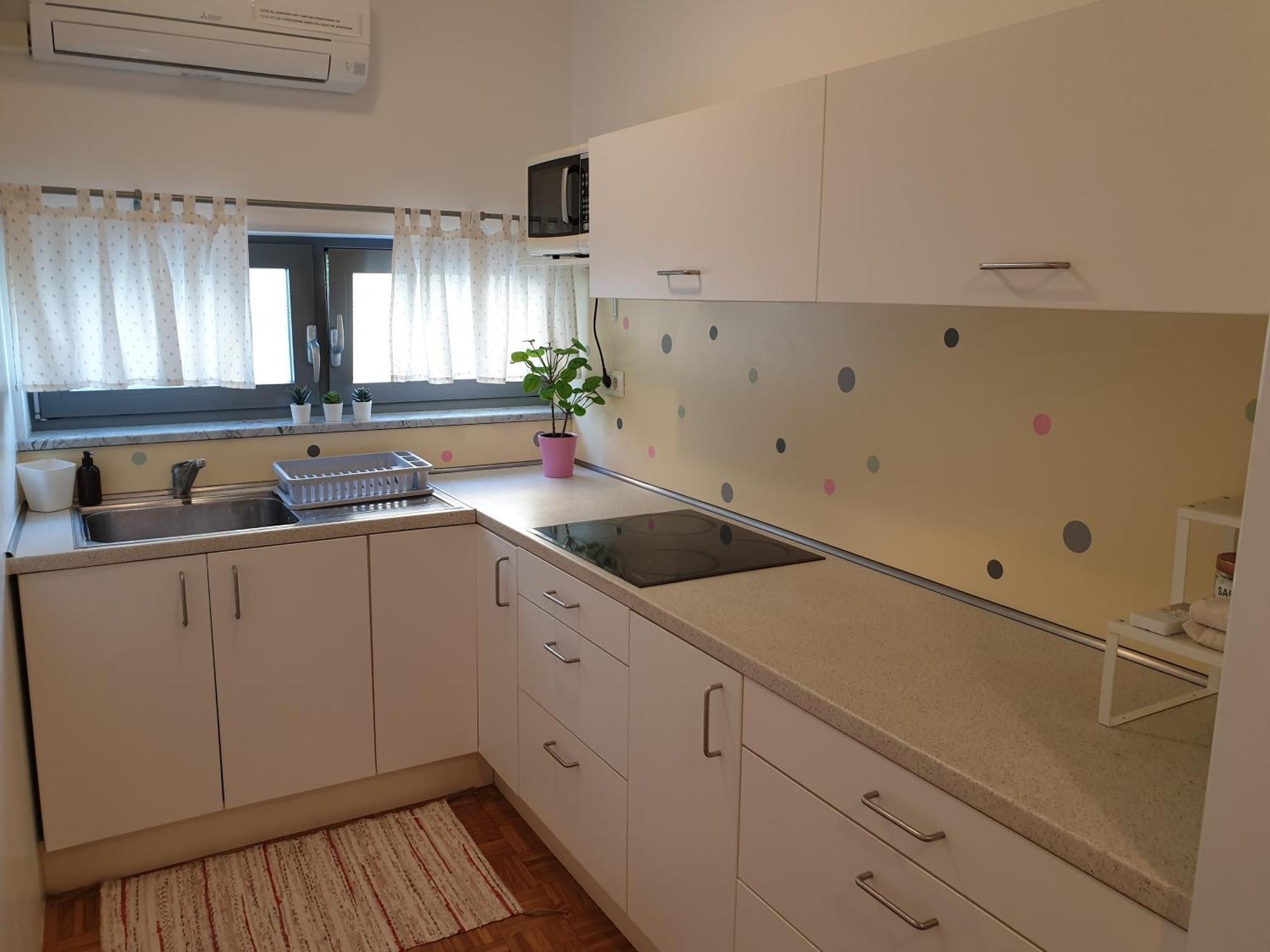Apartment Emma Ljubljana - Free Parking, Ac, Wifi Quarto foto